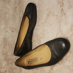 Mephisto Black Crackle Leather Womens Low Block Heel Loafers Size 9